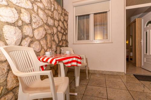 Apartments in Dramalj 41528