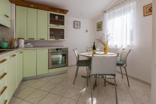 Apartment in Dramalj 41527 – Photos 3