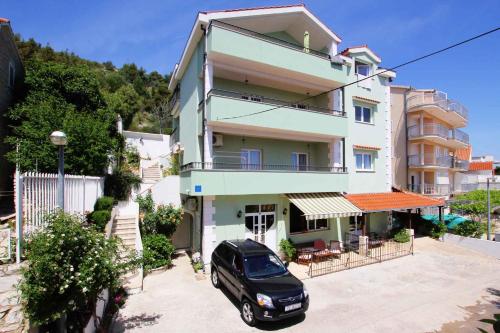 Apartment in Seget Donji 40141, Trogir, Croaţia