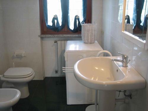 Ванная комната в Apartment in Lazise/Gardasee 21954