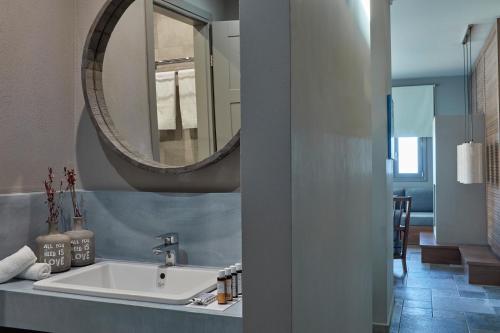 Ένα μπάνιο στο Sivota Seascape Luxury Villas & Residences