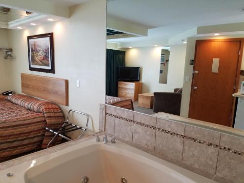 Imagen de la galería de Black Hawk Motel & Suites, en Wisconsin Dells