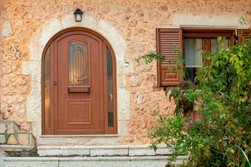 Gallery image of George's Home in Vasiliki