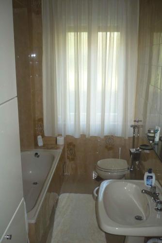Apartment in Rijeka 27400