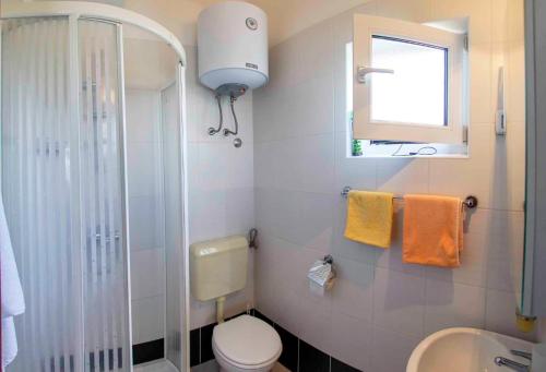 Koupelna v ubytování Apartments in Zdrelac/Insel Pasman 31078