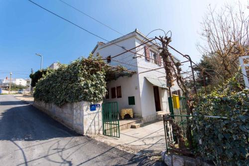 Apartments in Okrug Gornji 6162, Trogir, Croaţia