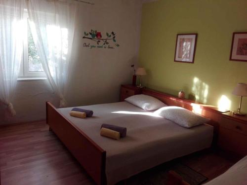 Zdjęcie z galerii obiektu Apartments in Razanac 35305 w mieście Miočić