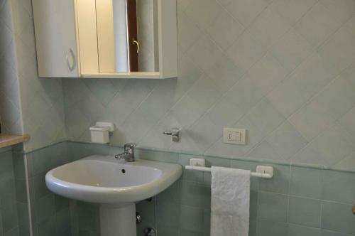 Bilik mandi di Lazise Apartment 4