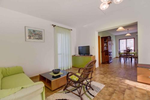 Apartment in Mali Losinj 35205