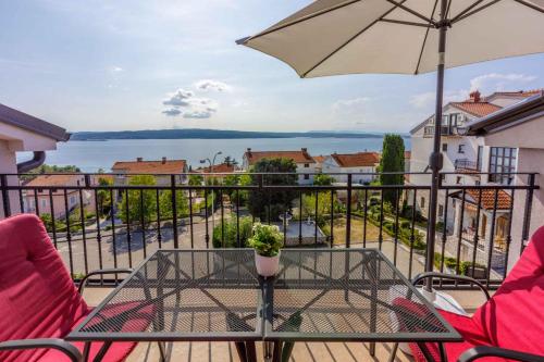 Apartment in Crikvenica 34970