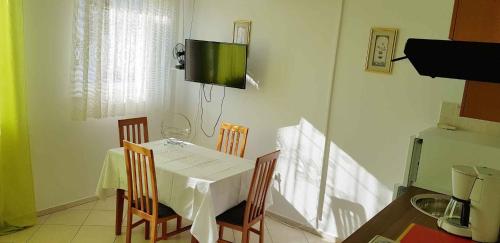 Apartments in Pirovac 34905
