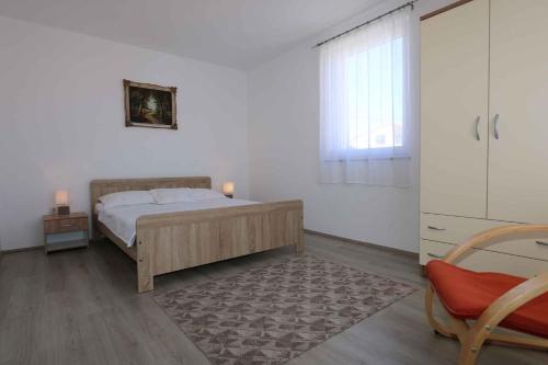 Postel nebo postele na pokoji v ubytování Apartments in Silo/Insel Krk 13454