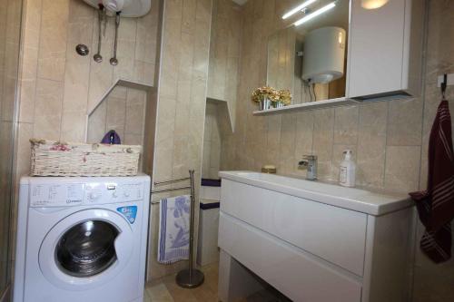 Bilik mandi di Holiday home in Dobrinj - Insel Krk 27652