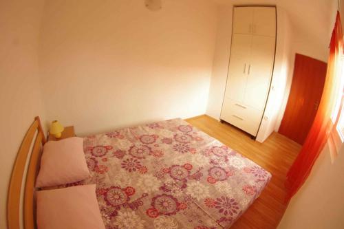 Fotografie z fotogalerie ubytování Two-Bedroom Apartment in Razanac III v destinaci Ražanac
