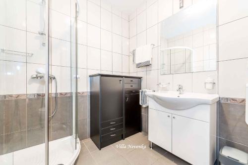 Koupelna v ubytování Apartment Rogoznica - Sibenik Riviera 7187