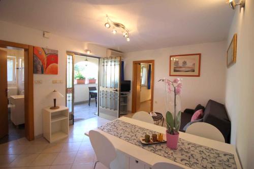 Apartment in Porec with One-Bedroom 7