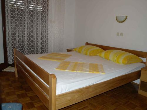 Gallery image of Apartment Lopar, Primorje-Gorski Kotar 3 in Lopar