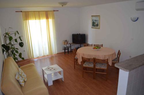 Palit Apartment 2 – Photos 2