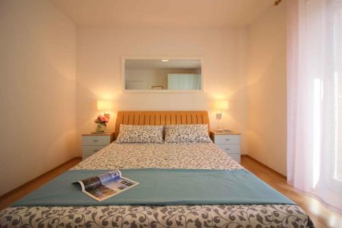 Postel nebo postele na pokoji v ubytování Apartment in Porec - Istrien 10194