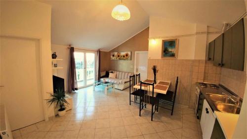 Apartment in Vodice 7702