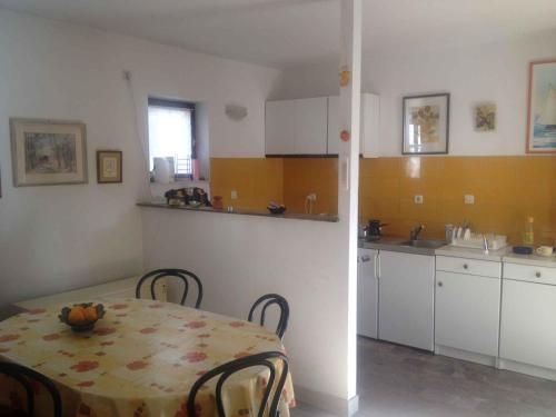 Fotografie z fotogalerie ubytování Apartment in Supetar/Insel Brac 5914 v destinaci Supetar