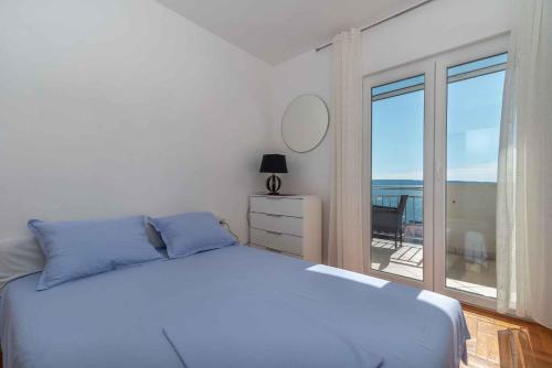 Apartment Okrug Gornji 8
