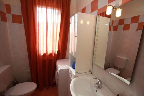 Zdjęcie z galerii obiektu Apartment in Rosolina Mare 12 w mieście Rosolina Mare
