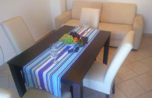 Fotografia z galérie ubytovania Apartment in Pag/Insel Pag 15889 v destinácii Stari Okić