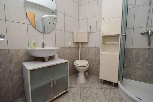 One-Bedroom Apartment Fazana near Sea 1