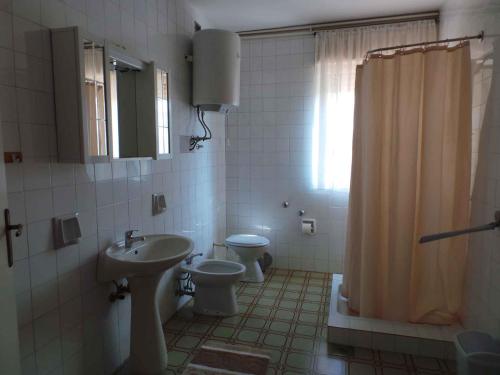 Et bad på Apartment in Muntic/Istrien 10825