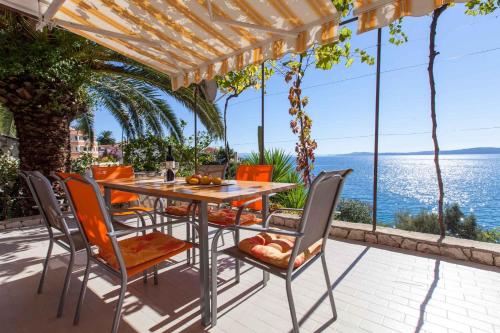 Holiday home in Okrug Gornji 6160, Centola, Croatia