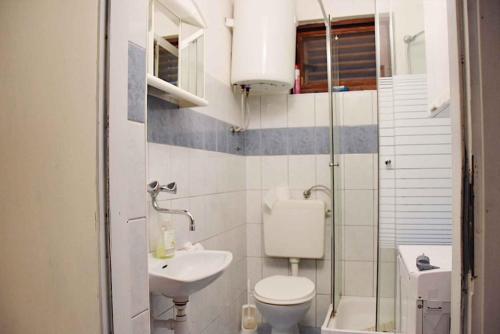 Koupelna v ubytování Holiday home in Vir/Insel Vir 7481
