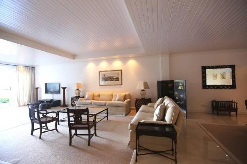 Casas da Gandarinha III - 3 Bedroom Apt in Centre