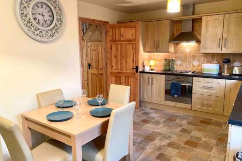 A kitchen or kitchenette at 3 Bedroom House located in Centre of Carndonagh