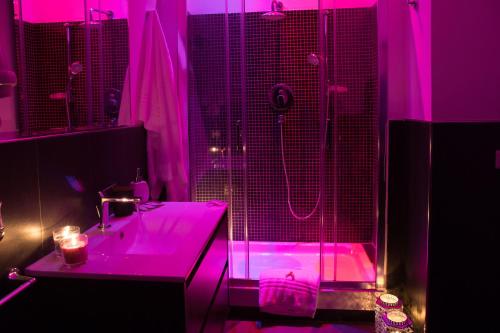 A bathroom at Chroma Italy - Chroma Pente