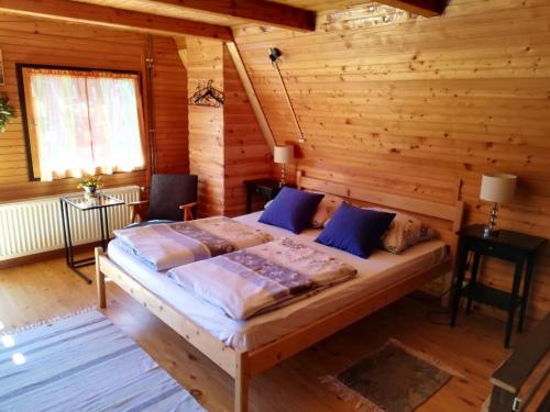 Posteľ alebo postele v izbe v ubytovaní Holiday Home Mreznica