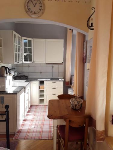 Η κουζίνα ή μικρή κουζίνα στο Apartmány Villa Magnolie