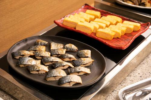 Makanan di atau berdekatan hotel