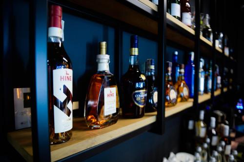 Hugo Hotel — Lounge or bar