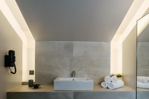 Bilik mandi di Andrew's Luxury Residence