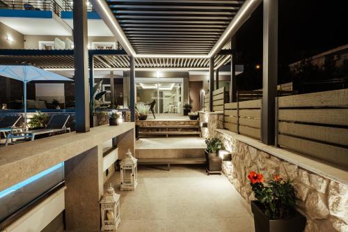 Ruang duduk di Andrew's Luxury Residence
