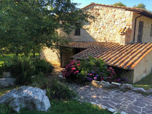 Φωτογραφία από το άλμπουμ του Beautiful Stone Country Villa σε Casaprota