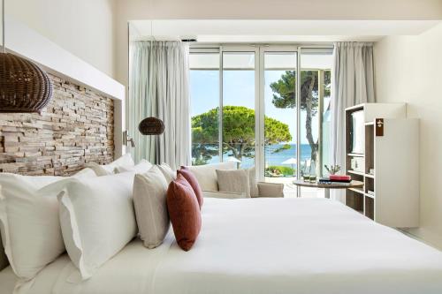 Foto de la galeria de ME Ibiza - The Leading Hotels of the World a Santa Eulària des Riu