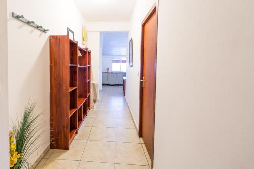 NANA - A 44 - Vue Panoramique- Grand Appartement Cosy et Lumineux- Cuisine équipée-WIFI-CLIM-Terrasseにあるベッド