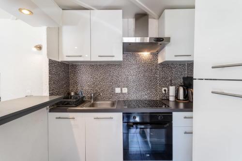 Photo de la galerie de l'établissement Le Saint Jean - Appartement Rue Carnot pour 2 - 4 pers, à Annecy