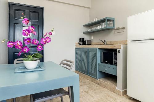 Cuina o zona de cuina de Mar Azul Suites 5ta Av