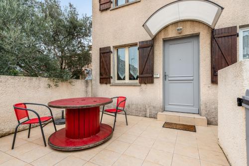 Foto dalla galleria di Nice and calm villa with garden in Bagatelle Montpellier - Welkeys a Montpellier