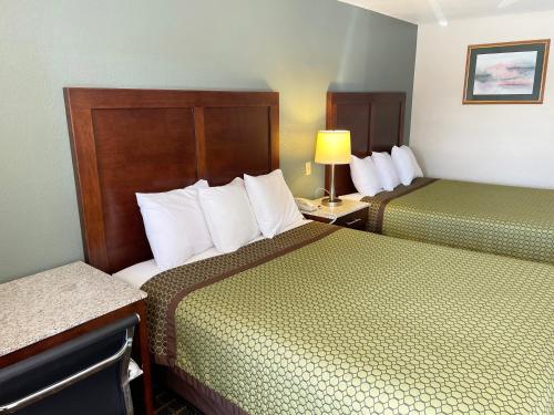 Great Western Inn & Suites – Photos 2