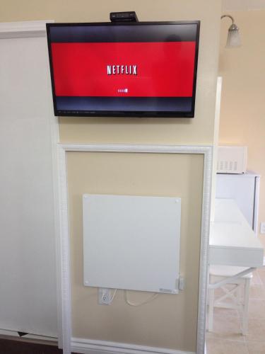 Davidson Motelにあるテレビまたはエンターテインメントセンター