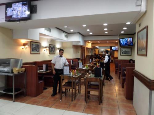 ผู้เข้าพักที่ Opera Santiago